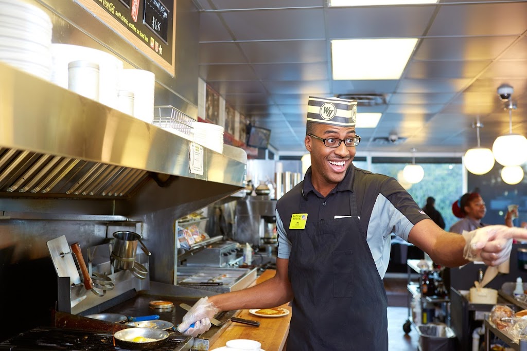 Waffle House | 1540 S Campus Dr, Creedmoor, NC 27522, USA | Phone: (919) 690-9013