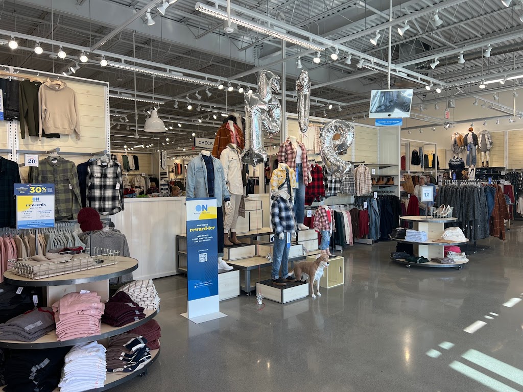 Old Navy | 13 Hampton House Rd Route 206, Newton, NJ 07860, USA | Phone: (862) 348-2990