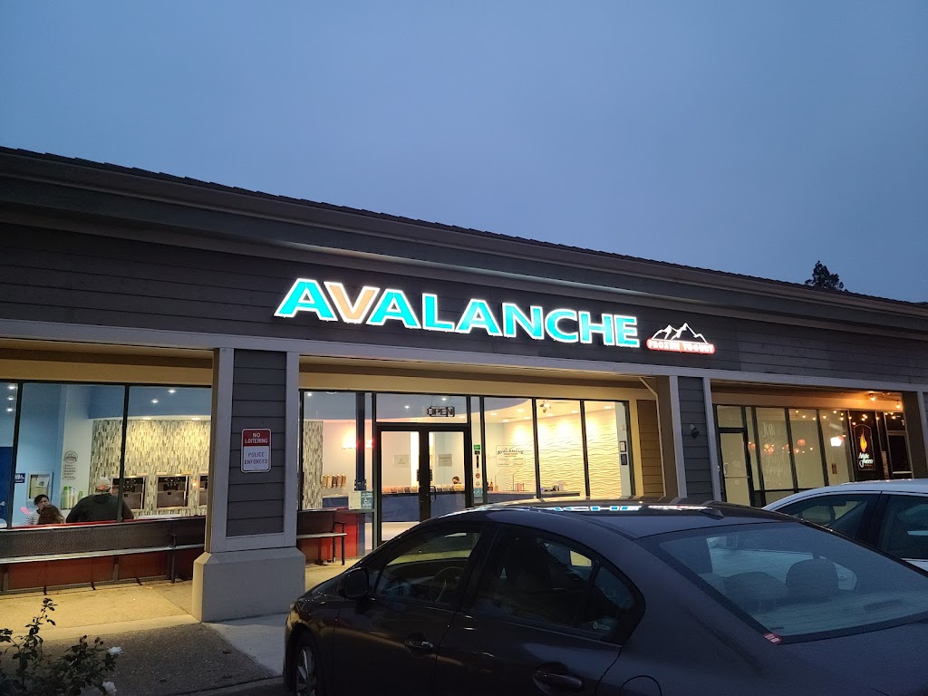 Avalanche Frozen Yogurt | 1500 Oliver Rd, Fairfield, CA 94534, USA | Phone: (707) 422-9500