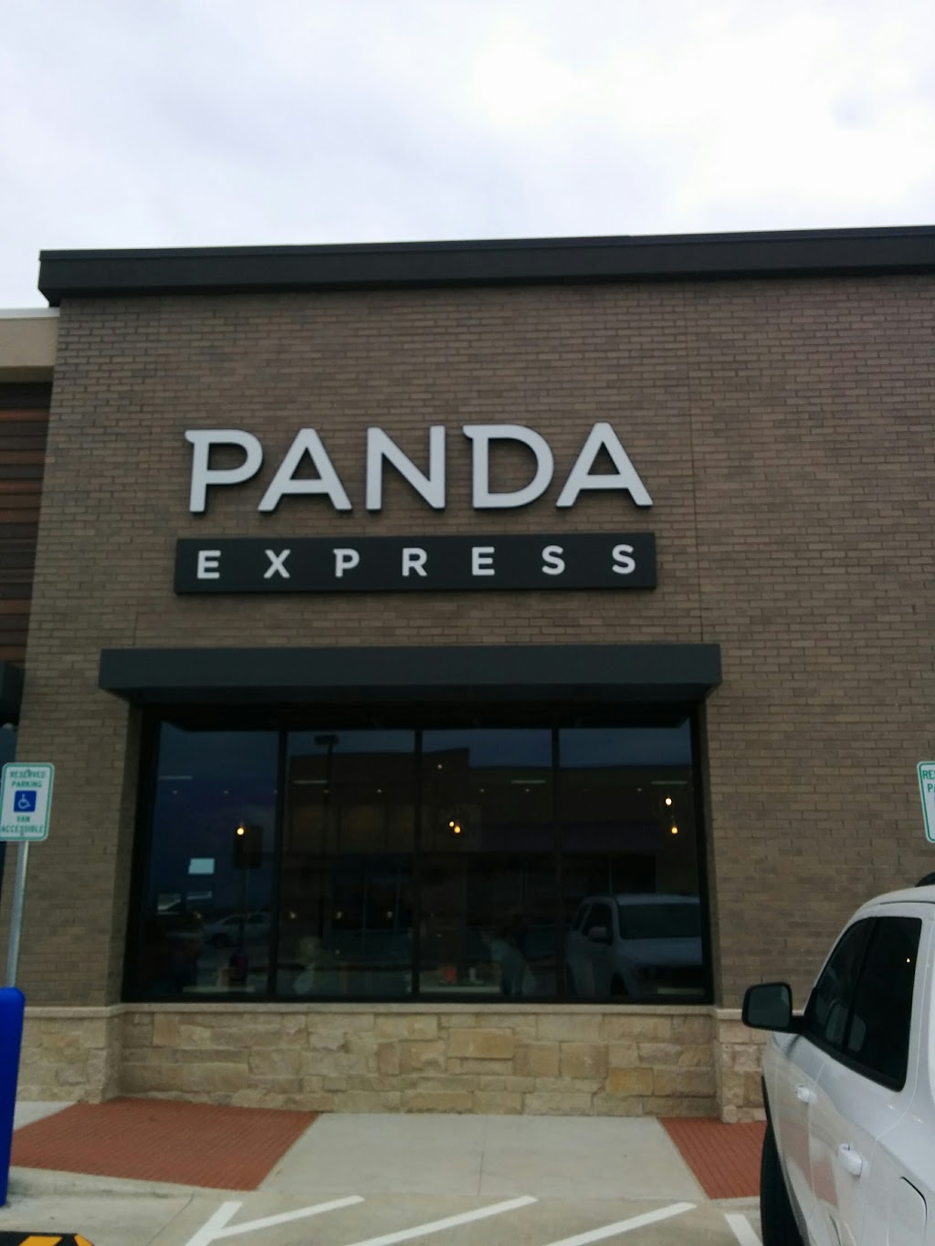 Panda Express | 1338 West, US-290, Elgin, TX 78621, USA | Phone: (512) 285-2266