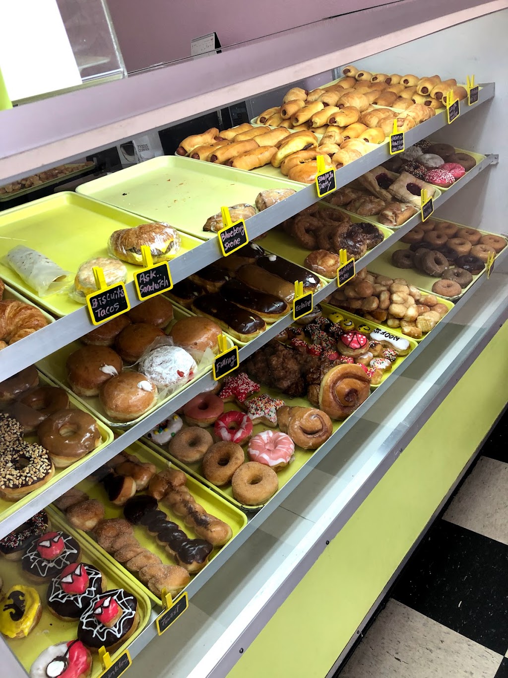 Colony Donut Shop | 2266, 5001 Main St #113, The Colony, TX 75056, USA | Phone: (214) 407-8676