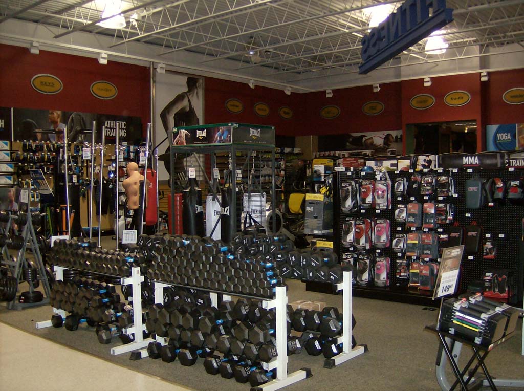 DICKS Sporting Goods | 325 NJ-18, East Brunswick, NJ 08816, USA | Phone: (732) 651-3284