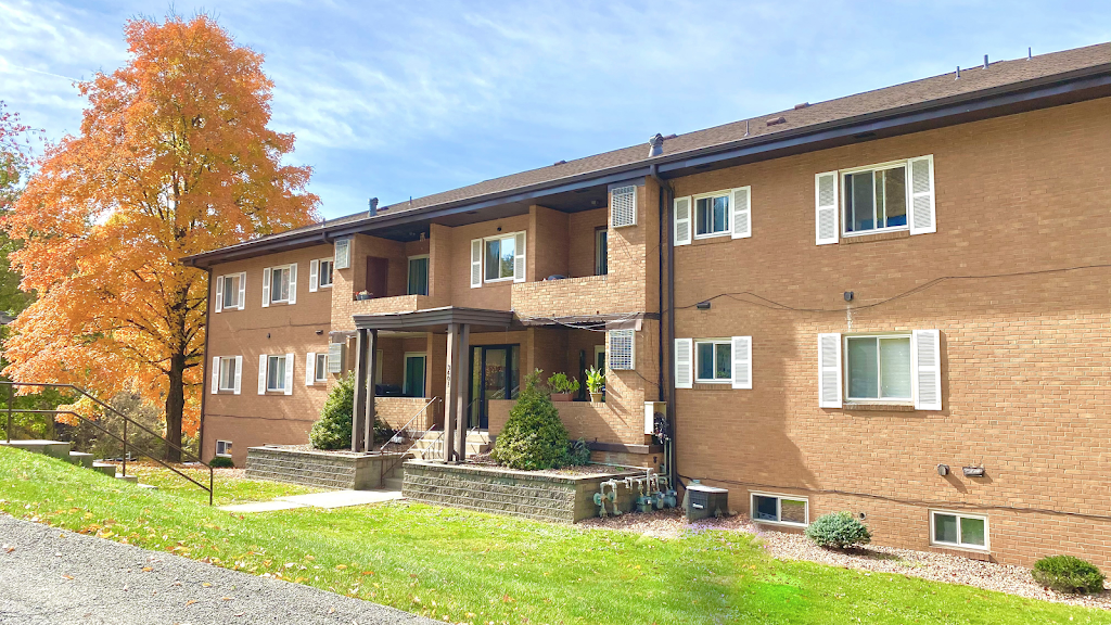 Apartments of Murrysville | 3401 Sardis Rd, Murrysville, PA 15668, USA | Phone: (724) 325-1555