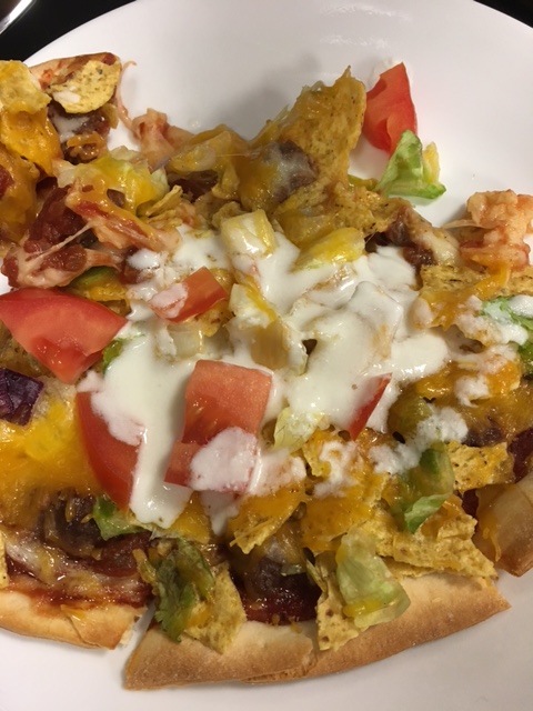 Chanticlear Pizza | 1262 E Moore Lake Dr E, Fridley, MN 55432, USA | Phone: (763) 571-9595