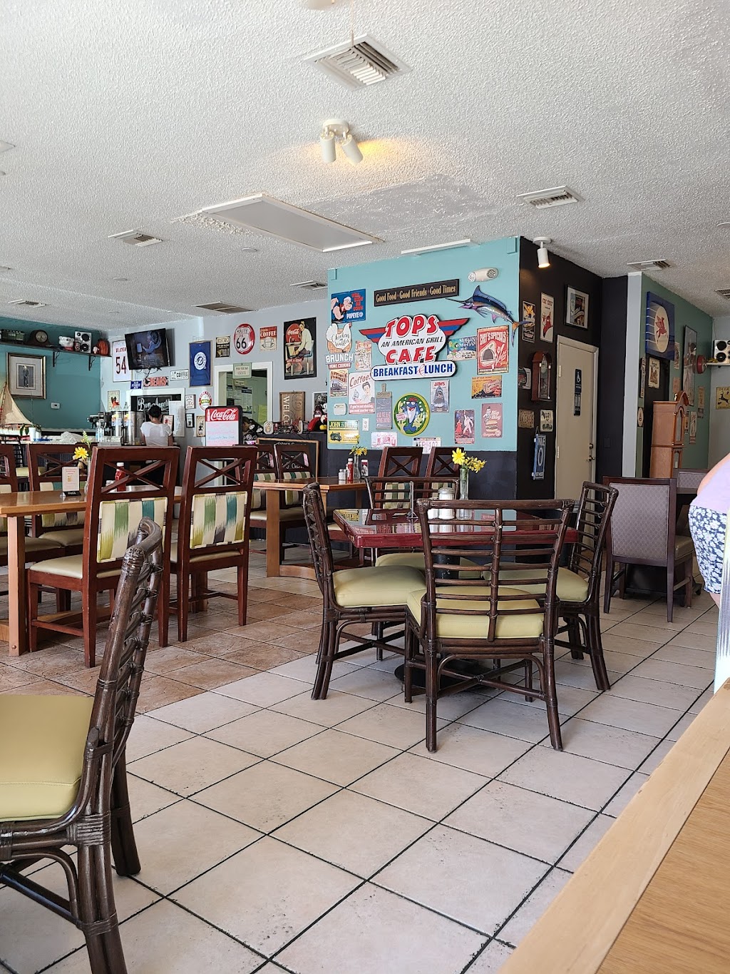 Tops American Grill and Cafe | 6403 Massachusetts Ave, New Port Richey, FL 34653, USA | Phone: (727) 645-5550