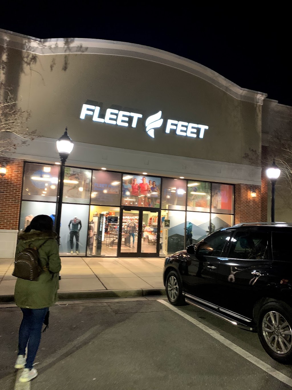 Fleet Feet Durham | 6807 Fayetteville Rd #105, Durham, NC 27713, USA | Phone: (919) 316-1172