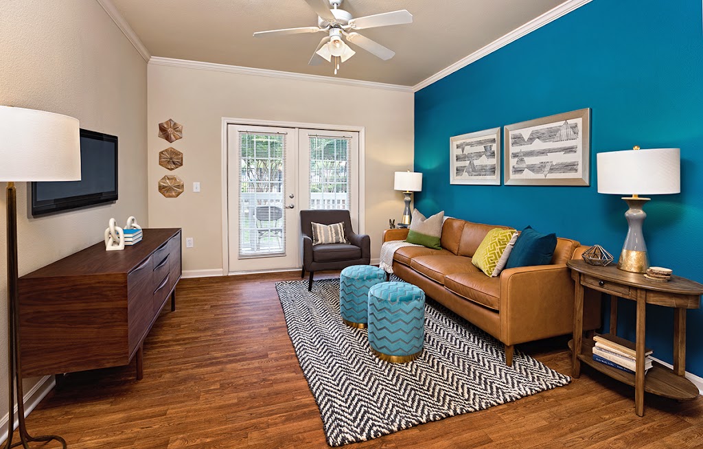 Bexley Panther Creek Apartments | 2000 Alexan Dr, Cary, NC 27519, USA | Phone: (833) 297-2967