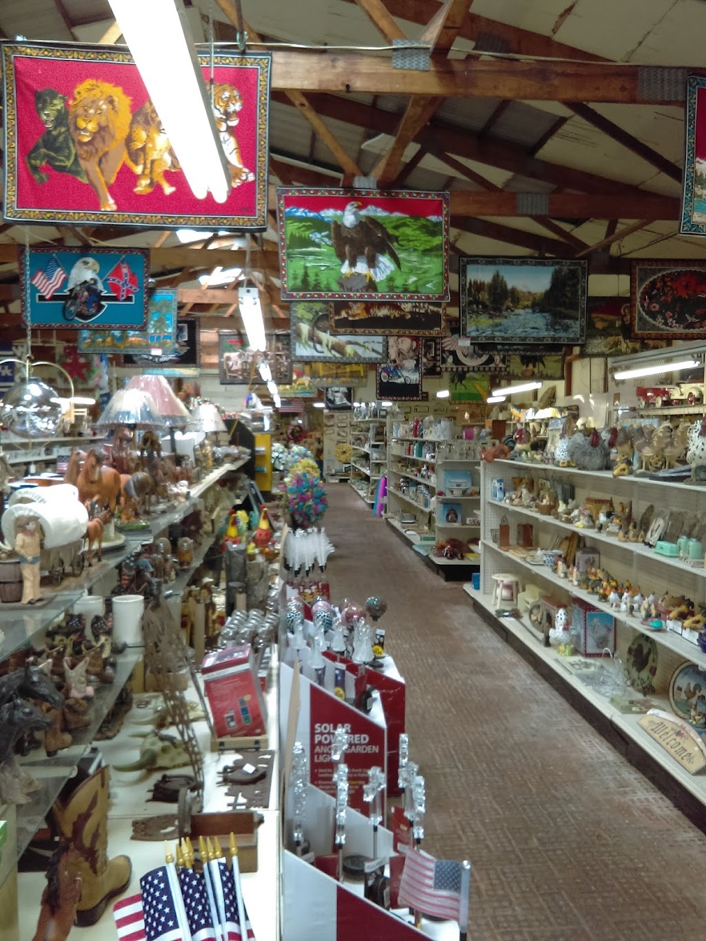 Durhams Gift Shop | 3080 US-150 West, Stanford, KY 40484, USA | Phone: (606) 365-2765