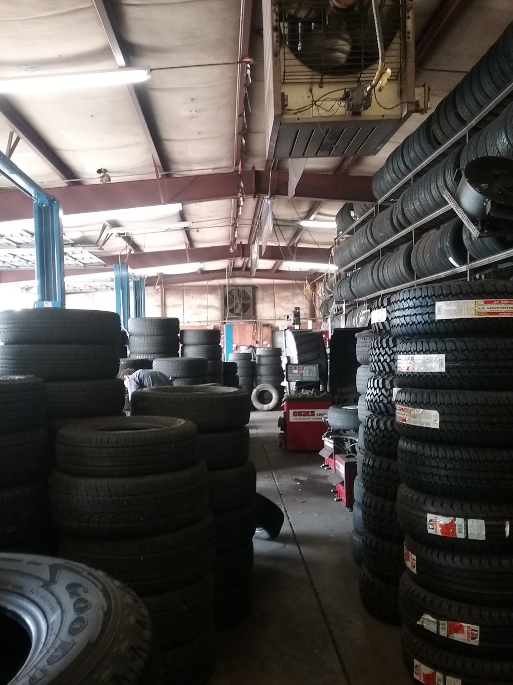 Skyway Tire & Services Center | 1831 Skyway Dr, Monroe, NC 28110, USA | Phone: (704) 283-7807