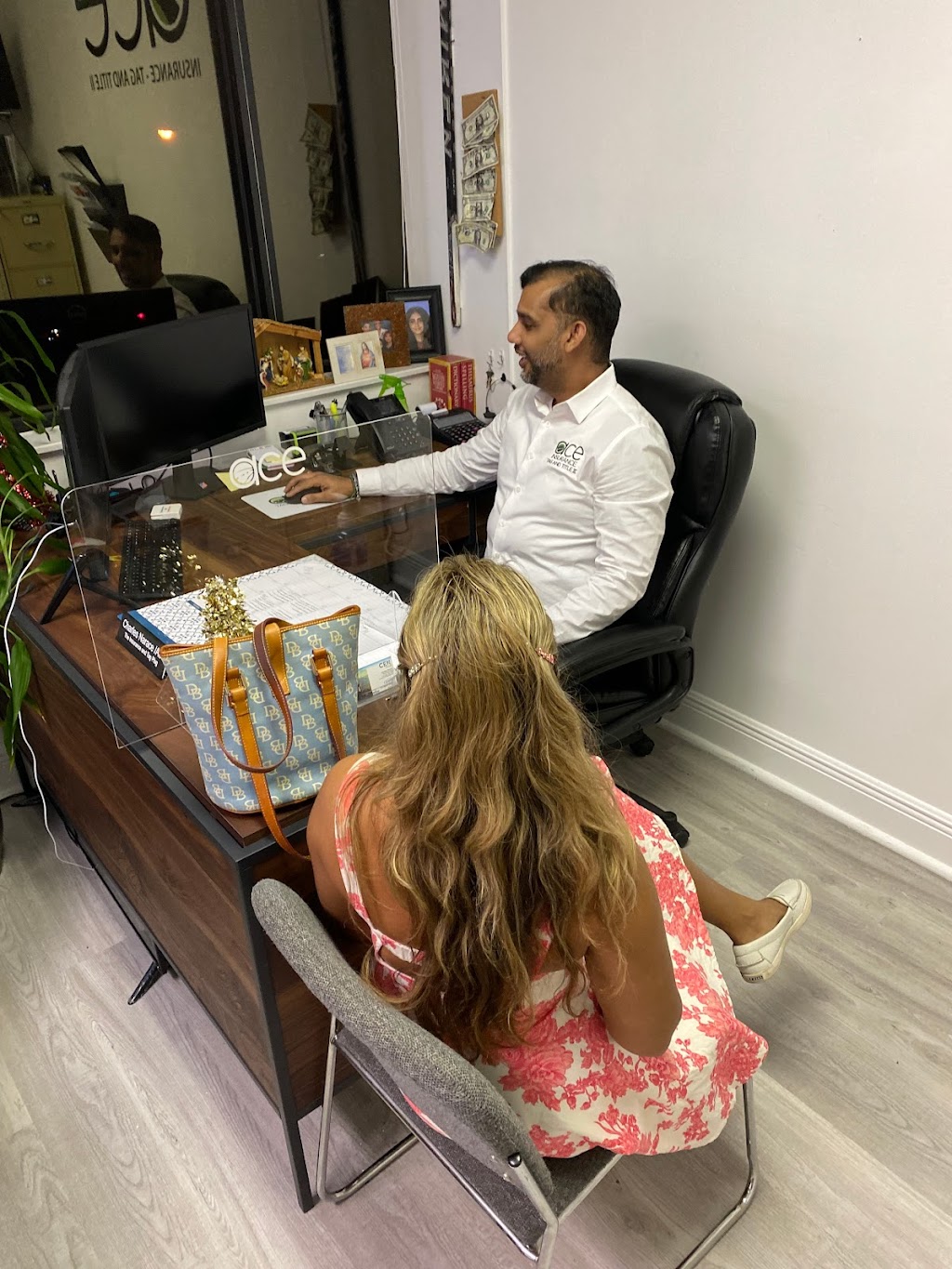 ACE TAG & TITLE II (SUNRISE) (In The Region’s Bank Building)(3RD Floor) | 10001 W Oakland Park Blvd Ste. 303, Sunrise, FL 33351, USA | Phone: (954) 318-4444