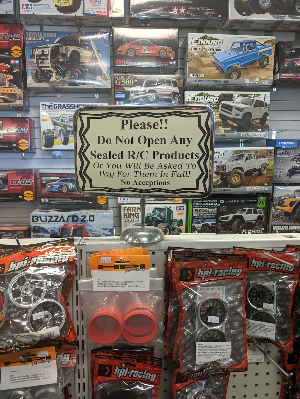 R/C Car Kings | 1307 State Hwy 13, Burnsville, MN 55337, USA | Phone: (952) 895-9643