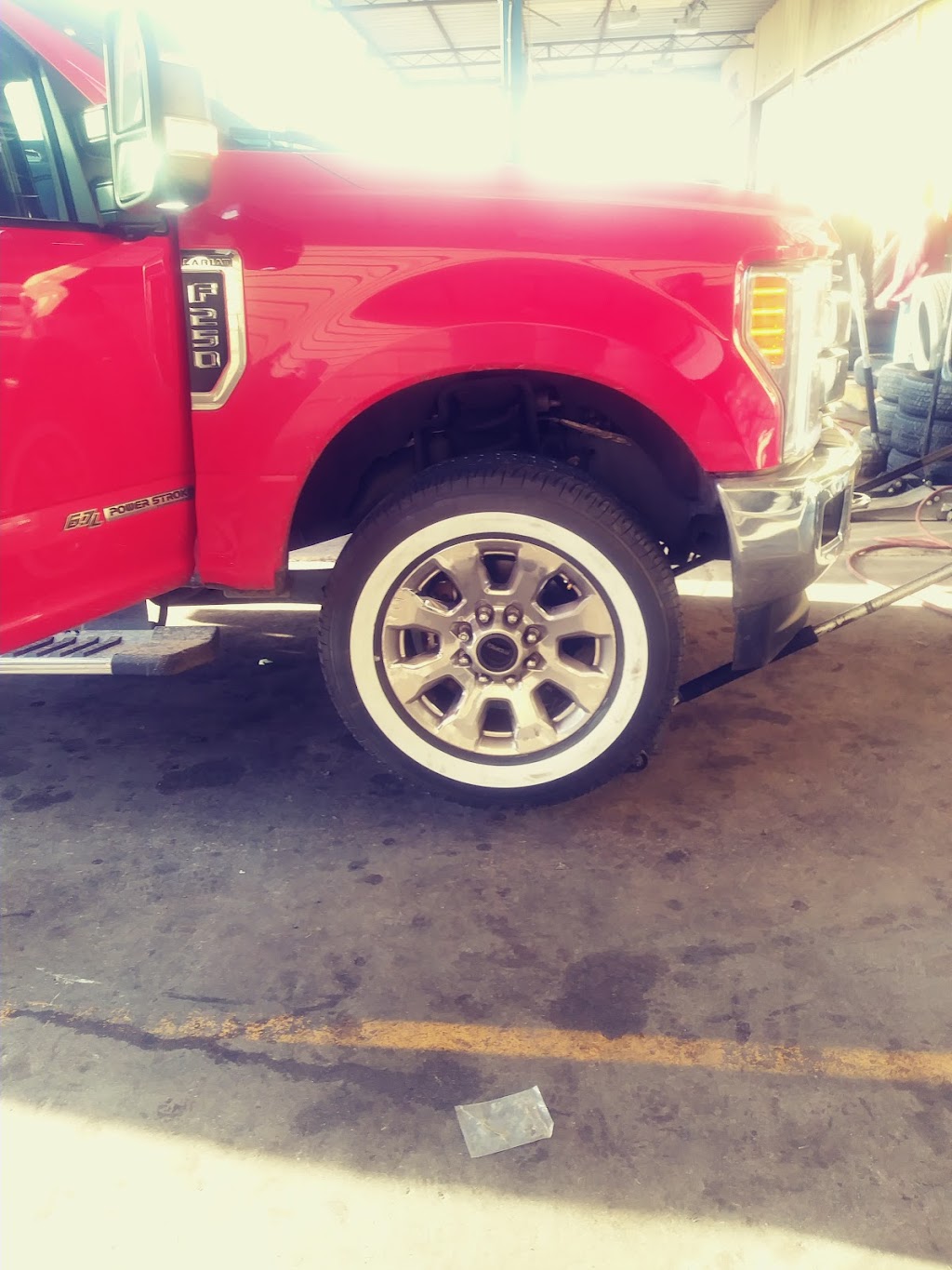 Harolds Discount Tire Services | 4700 S Second Ave, Dallas, TX 75210, USA | Phone: (214) 421-2099