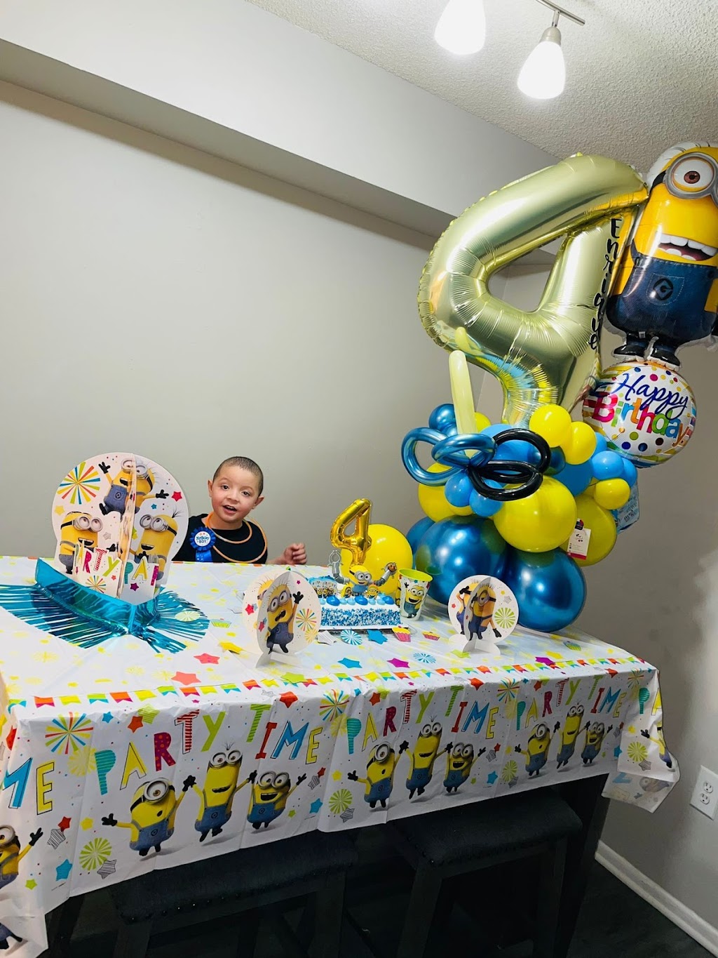 Cori Art Balloons Decorations | 3136 Newhope Dr, Deltona, FL 32738, USA | Phone: (386) 297-0155