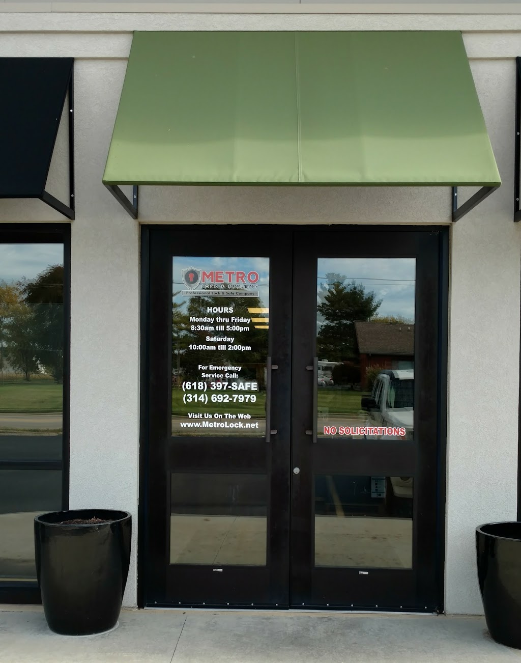 Metro Lock & Security | 6000 Old Collinsville Rd, Fairview Heights, IL 62208, USA | Phone: (618) 344-1435