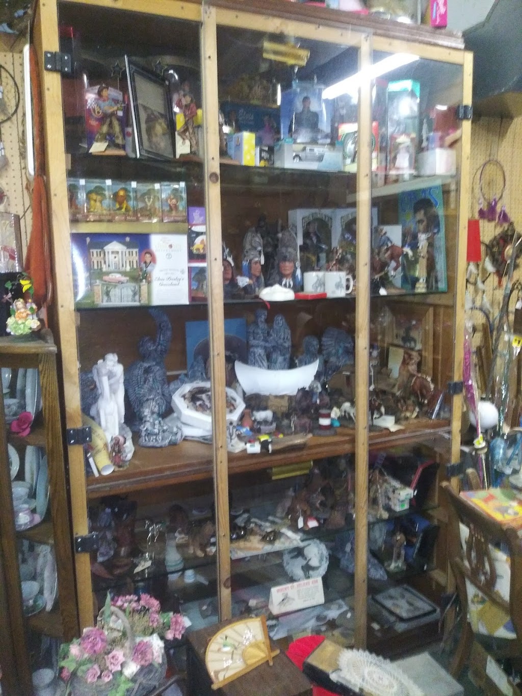 Family Heirlooms | 2985 Hoosier Hwy, Bluffton, IN 46714, USA | Phone: (260) 824-8965