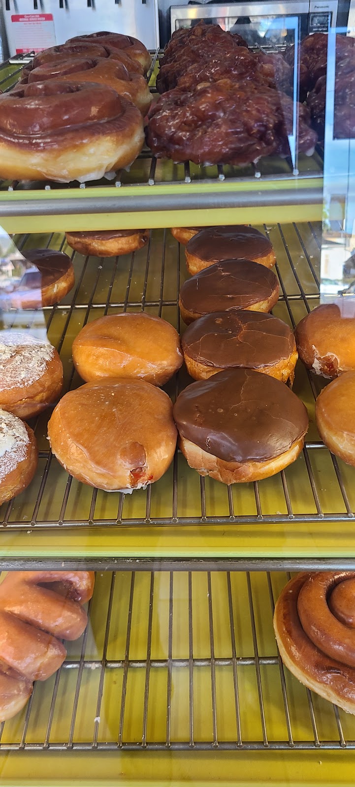 Kennys Donuts | 1504 S Gaffey St, San Pedro, CA 90731, USA | Phone: (310) 684-2886