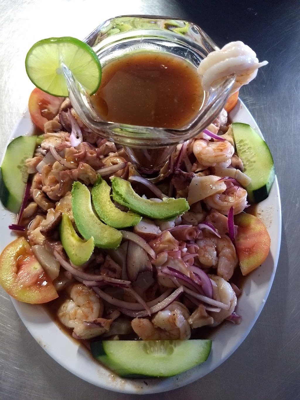 Mariscos Las Gaviotas | Blvd. Casa Blanca 7602, Matamoros Norte-Centro-Sur, Mariano Matamoros, 22206 Tijuana, B.C., Mexico | Phone: 664 661 8890