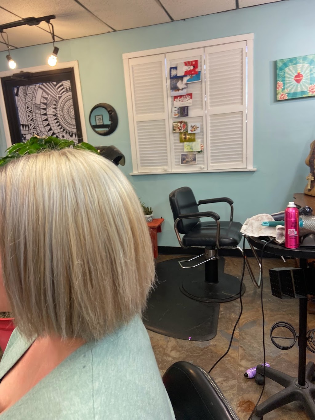 Julia’s salon | 840 N Truman Blvd, Crystal City, MO 63019, USA | Phone: (636) 931-7171