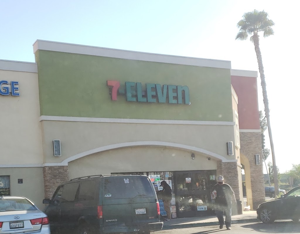 7-Eleven | 100 N Grand Ave, West Covina, CA 91791, USA | Phone: (626) 331-5580