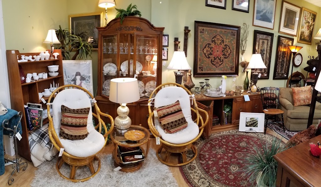 Fabulous Finds Upscale Consignment | 600 S Airport Rd, Longmont, CO 80503, USA | Phone: (720) 340-4152