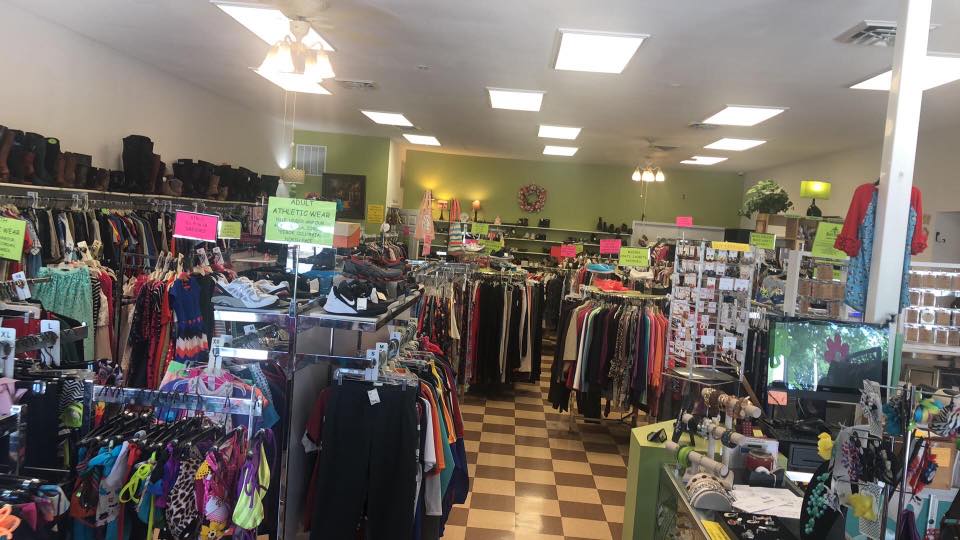 Second Chance Consignment & Boutique | 505 S Main St, Red Bud, IL 62278, USA | Phone: (618) 282-7355