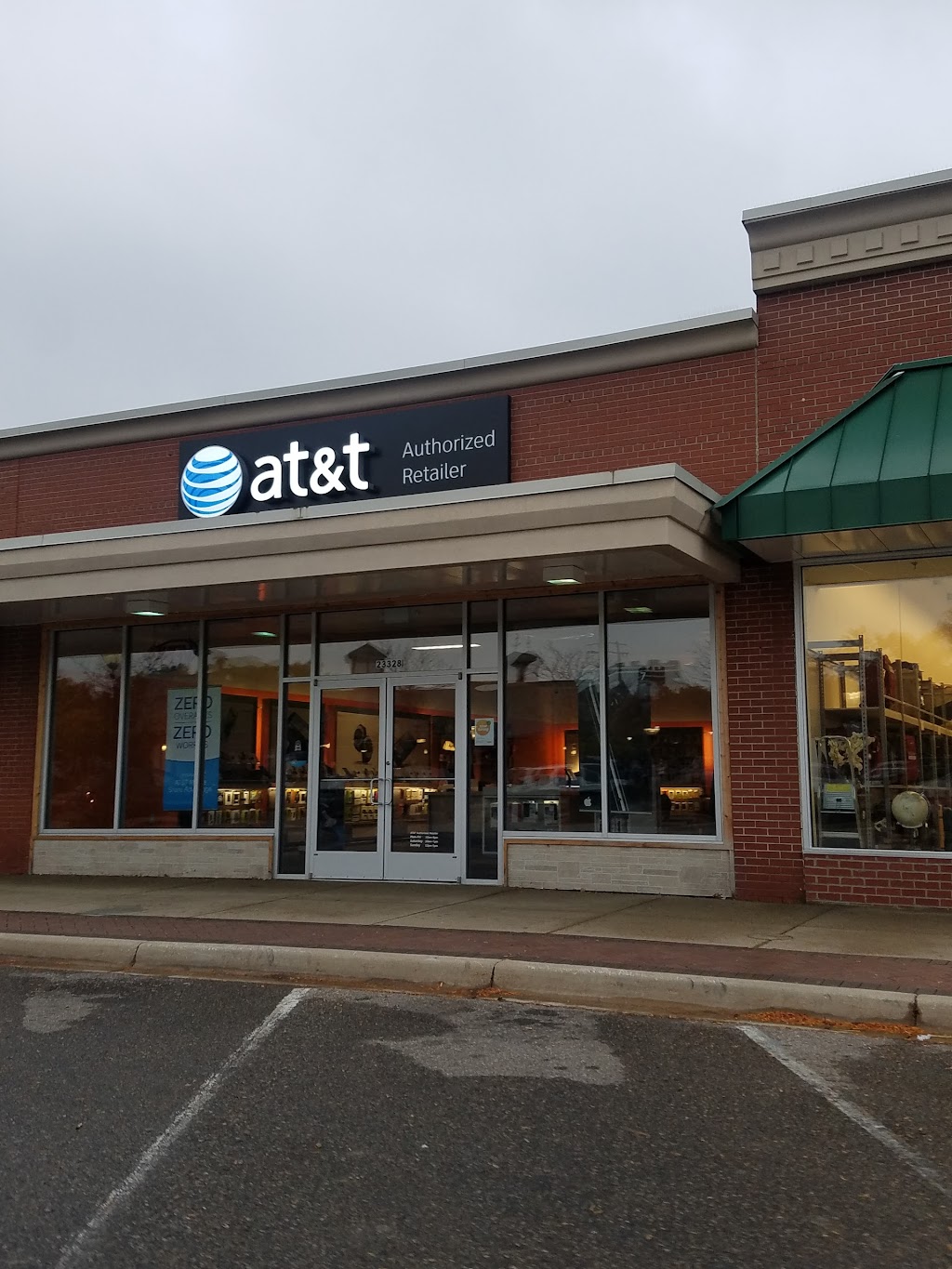 AT&T Store | 23328 Farmington Rd, Farmington, MI 48336, USA | Phone: (248) 477-8177