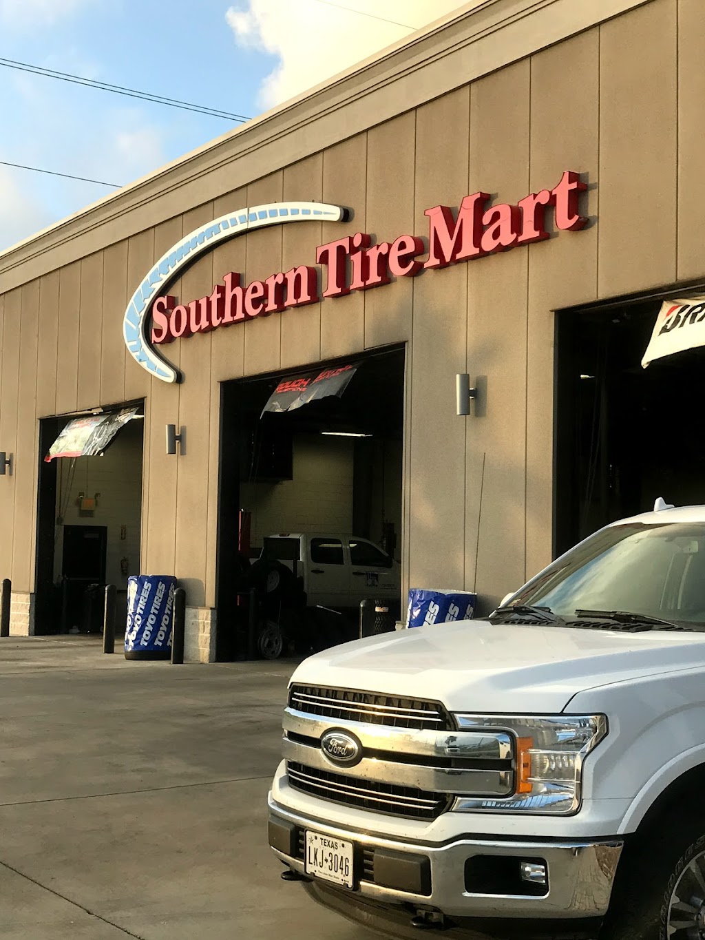 Southern Tire Mart | 7133 I-37, Corpus Christi, TX 78409, USA | Phone: (361) 241-1300