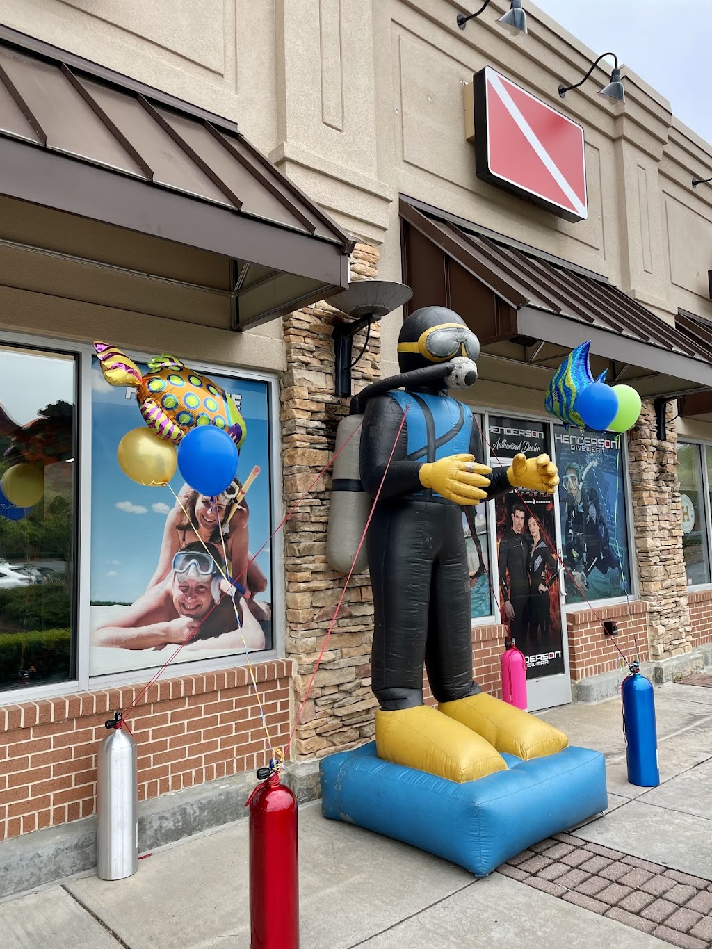 20,000 Leagues Scuba and Aquatics | 5184 McGinnis Ferry Rd, Alpharetta, GA 30005, USA | Phone: (770) 752-0002