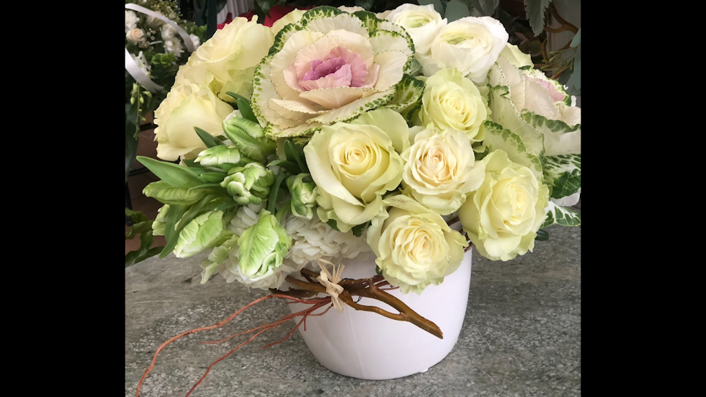 Bruce’s Flowers | 454 Main Ave, Norwalk, CT 06851, USA | Phone: (203) 846-1664