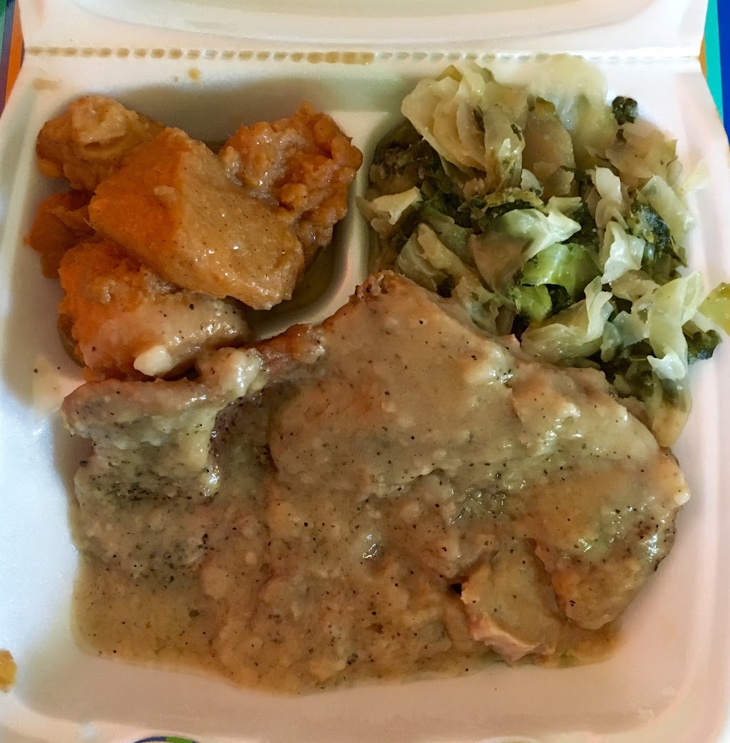 Hoberts Southern Soul Food Restaurant | 4023 E Berry St, Fort Worth, TX 76105, USA | Phone: (817) 534-1604