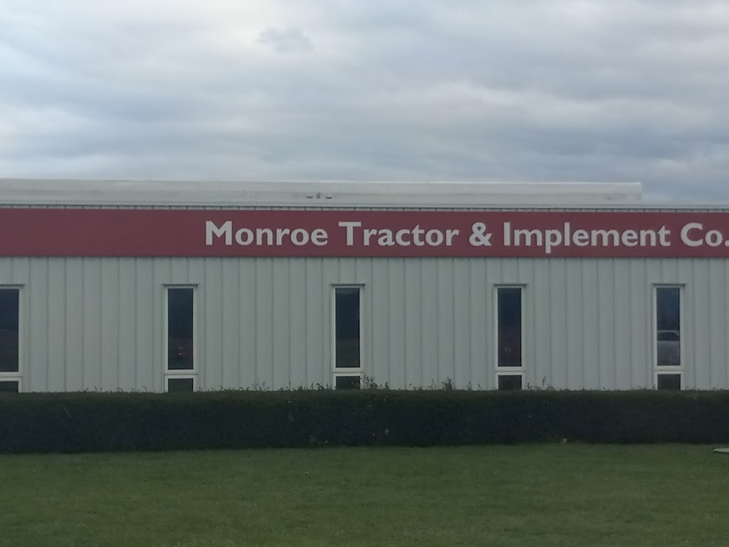 Monroe Tractor - Batavia | 7941 Oak Orchard Rd, Batavia, NY 14020, USA | Phone: (585) 343-9263