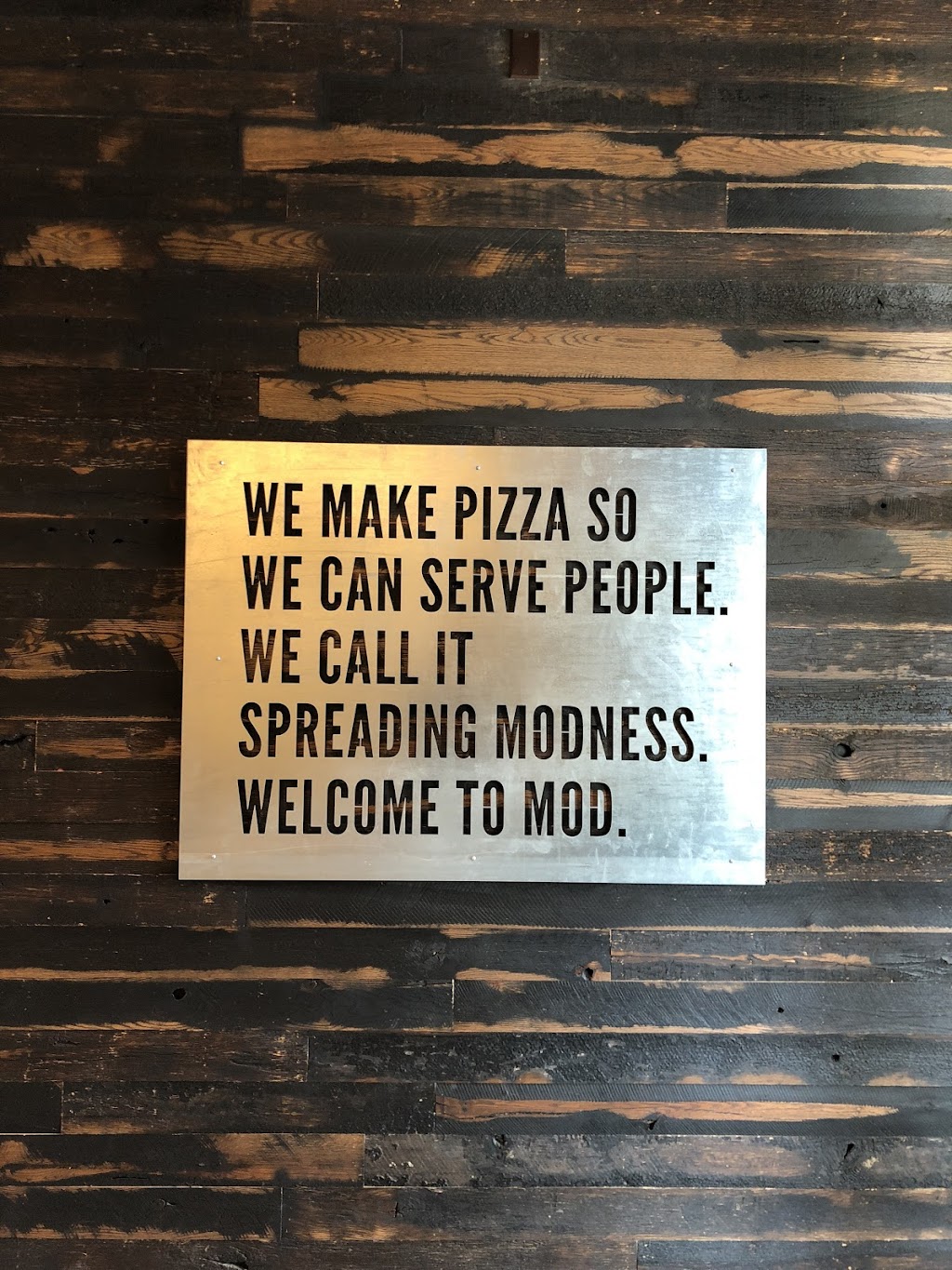 MOD Pizza | 19075 I-45 Suite 400, Shenandoah, TX 77385, USA | Phone: (281) 503-1560