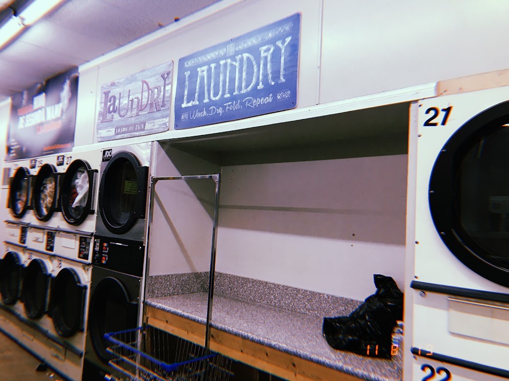 Town & Country Laundry | 1641 E Valley Pkwy, Escondido, CA 92027, USA | Phone: (760) 884-4684