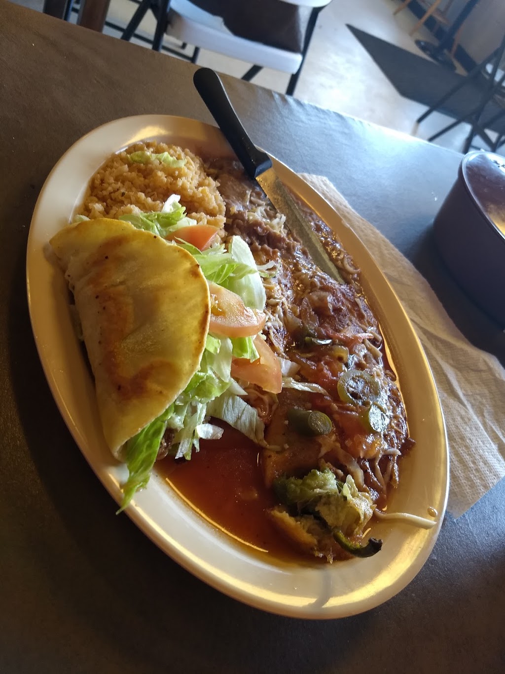 Letys Mexican Restaurant | 222 Main St, Fabens, TX 79838, USA | Phone: (915) 765-7820