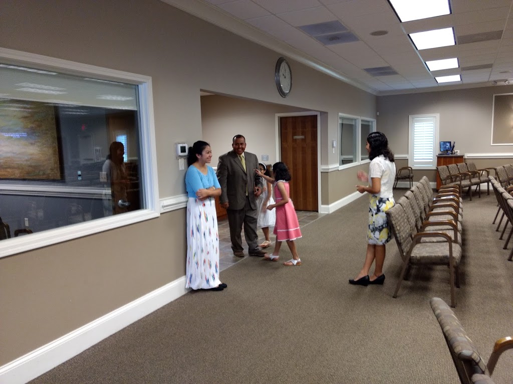 Kingdom Hall of Jehovahs Witnesses | 4200 Piney Grove Rd, Angier, NC 27501, USA | Phone: (919) 639-3132