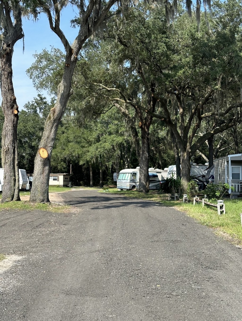 Oak Hill RV Park | 28139 Vintage Ln, Hilliard, FL 32046, USA | Phone: (904) 945-0040