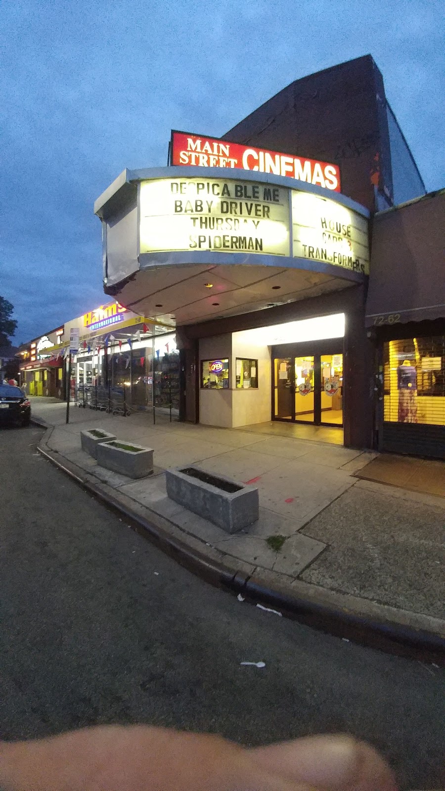 Main Street Cinemas | 72-66 Main St, Queens, NY 11367, USA | Phone: (718) 263-4825