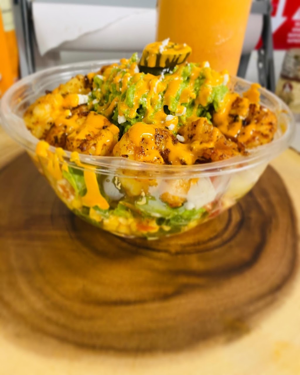DAY & NIGHT DELI | 302 Guy Lombardo Ave, Freeport, NY 11520, USA | Phone: (516) 415-7284