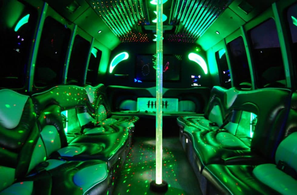 Tiger Limousine | 1047 Opelika Rd, Auburn, AL 36830, USA | Phone: (334) 444-4444