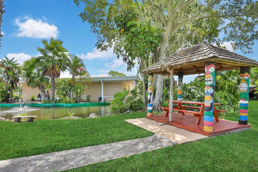 Hawaiian Village | 104 63rd Ave W, Bradenton, FL 34207, USA | Phone: (941) 755-6103