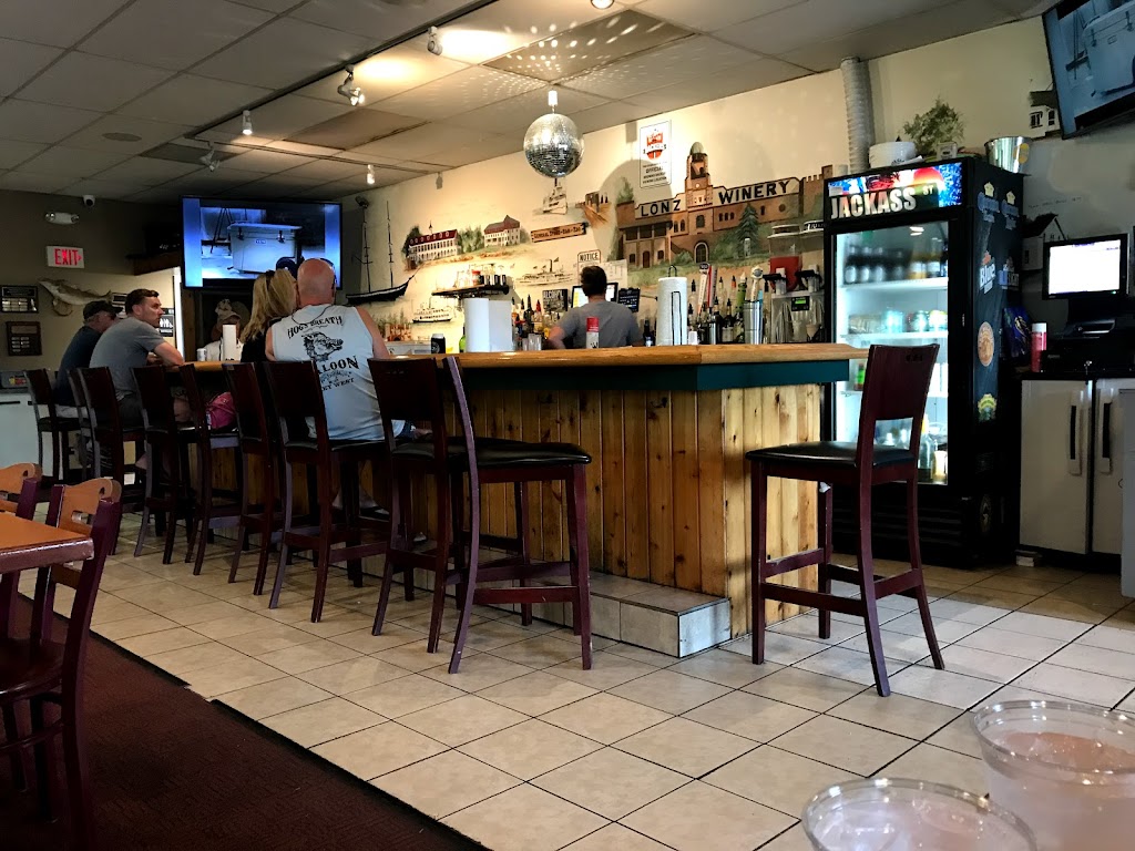 Middle Bass General Store with Bar and Restaurant | 940 Fox, Middle Bass, OH 43446, USA | Phone: (419) 285-2608