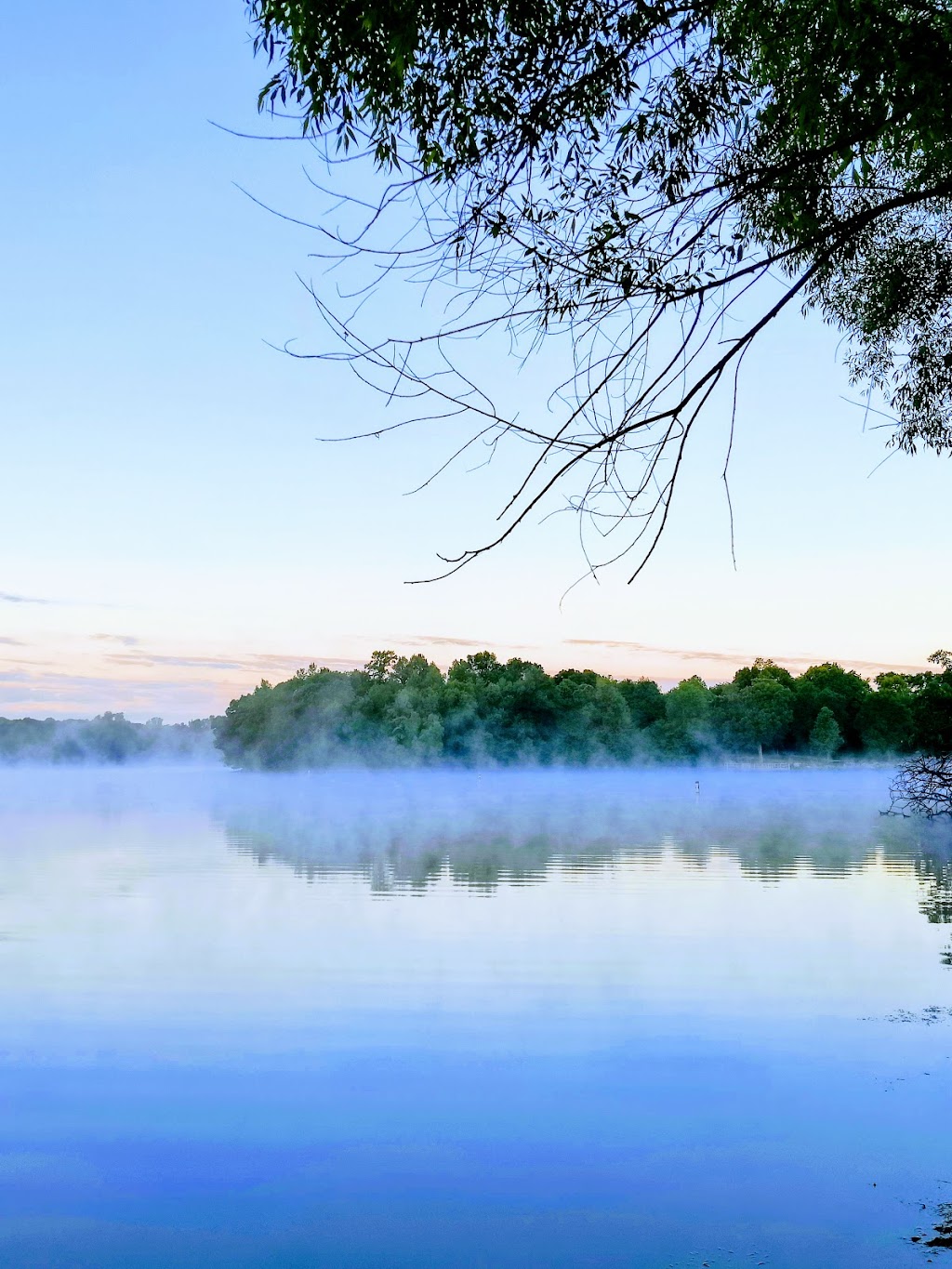 Hyland Lake Park Reserve Visitor Center | 10145 E Bush Lake Rd, Bloomington, MN 55438, USA | Phone: (763) 694-7687