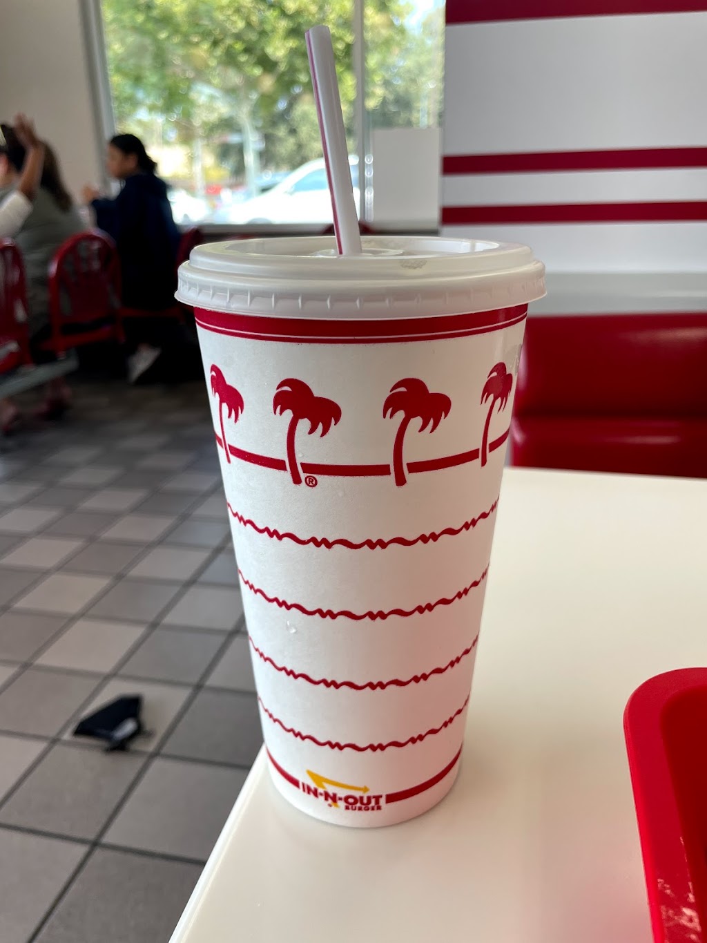 In-N-Out Burger | 1020 Olive Dr, Davis, CA 95616, USA | Phone: (800) 786-1000