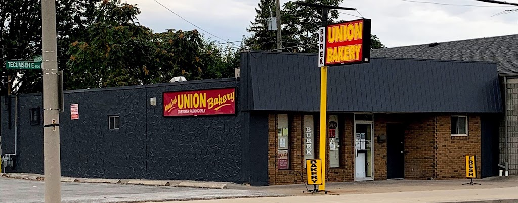 Tony Blaks Union Bakery | 4081 Tecumseh Rd E, Windsor, ON N8W 1J7, Canada | Phone: (519) 944-4323