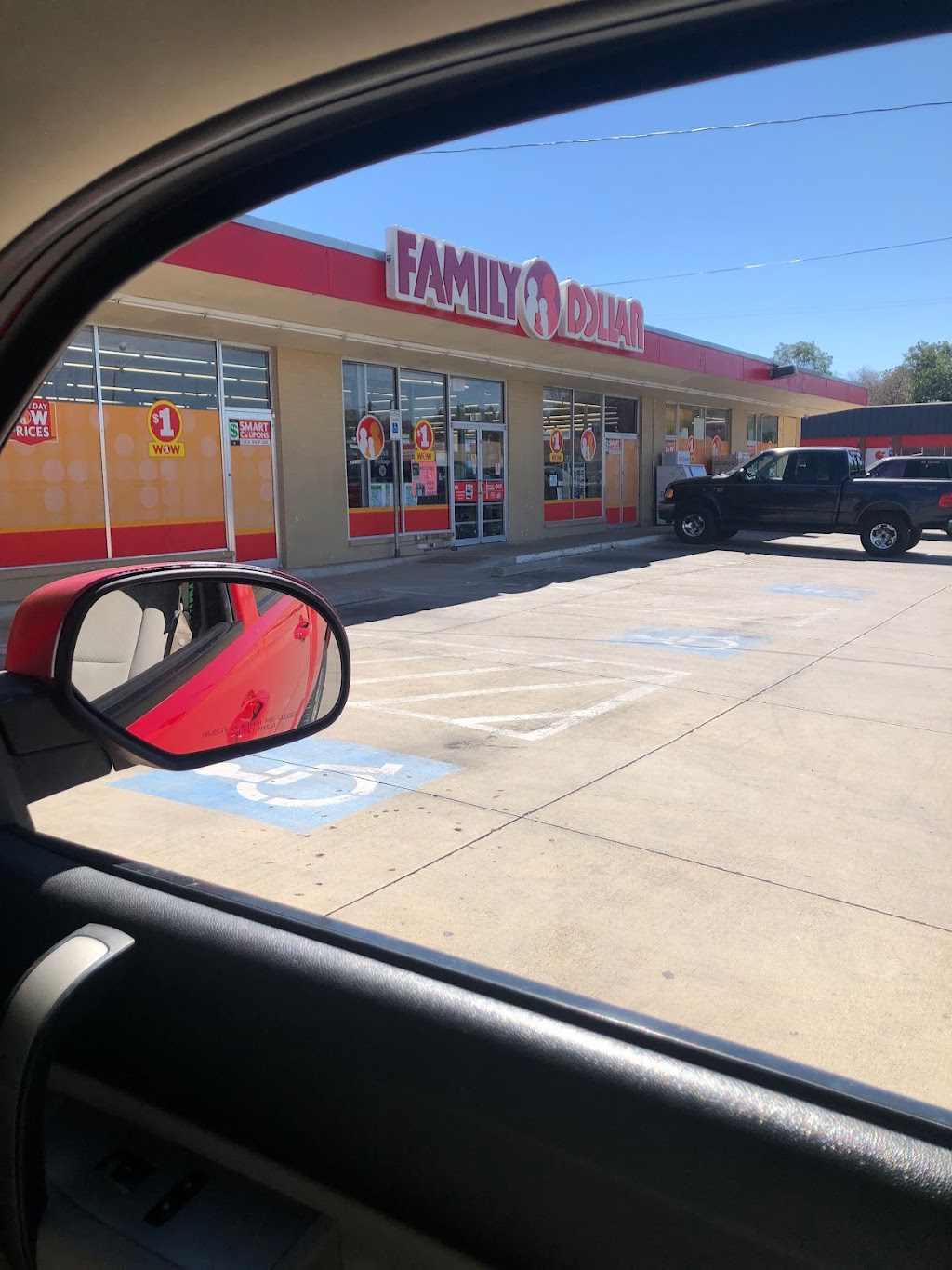 Family Dollar | 4951 E Berry St, Fort Worth, TX 76105 | Phone: (682) 305-3336