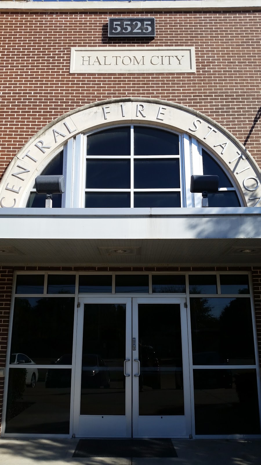 Haltom City Central Fire Station #1 | 5525 Broadway Ave, Haltom City, TX 76117, USA | Phone: (817) 222-7140