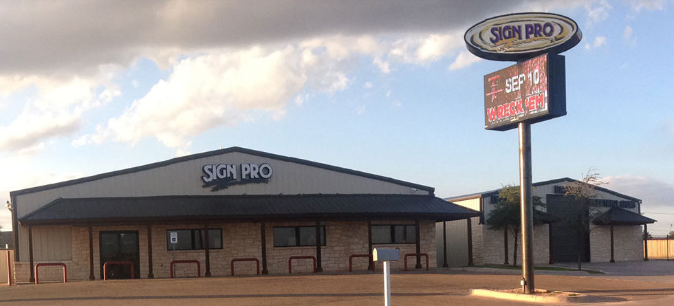 Sign Pro | 110 U.S. 62 Frontage Rd, Wolfforth, TX 79382, USA | Phone: (806) 798-7446