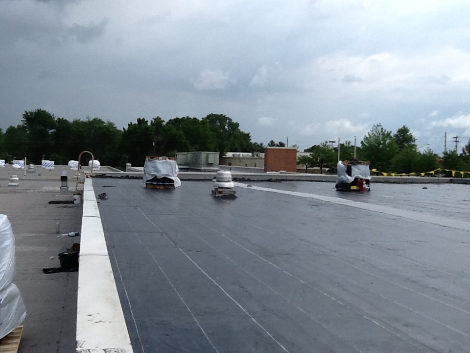 GP commercial roofing llc | 13411 Hillendale Dr, Woodbridge, VA 22193, USA | Phone: (240) 264-9487