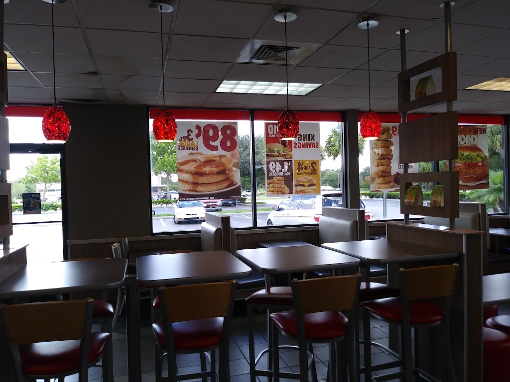 Burger King | 910 Cypress Pkwy, Kissimmee, FL 34759, USA | Phone: (407) 933-8888