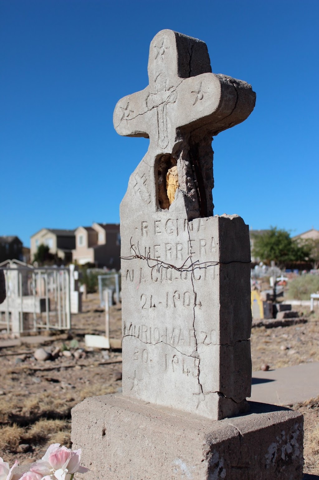 Santa Clara Cemetery | 615 Foothill Dr SW, Albuquerque, NM 87105 | Phone: (505) 836-0306